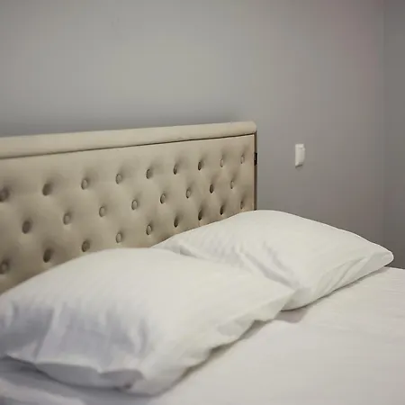 Apartment Stylish New 2bdr 2bthr By Reside Baltic Wilna